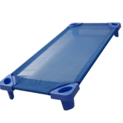 Lettino impilabile 132x59x15H cm compreso di lenzuolo